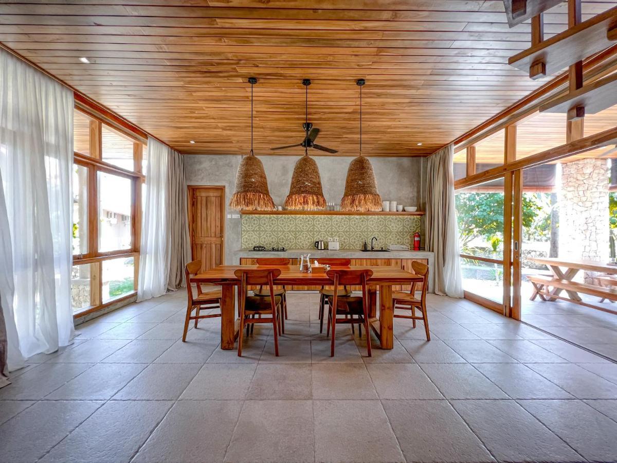 Diamond Beach Villas Tanglad Extérieur photo