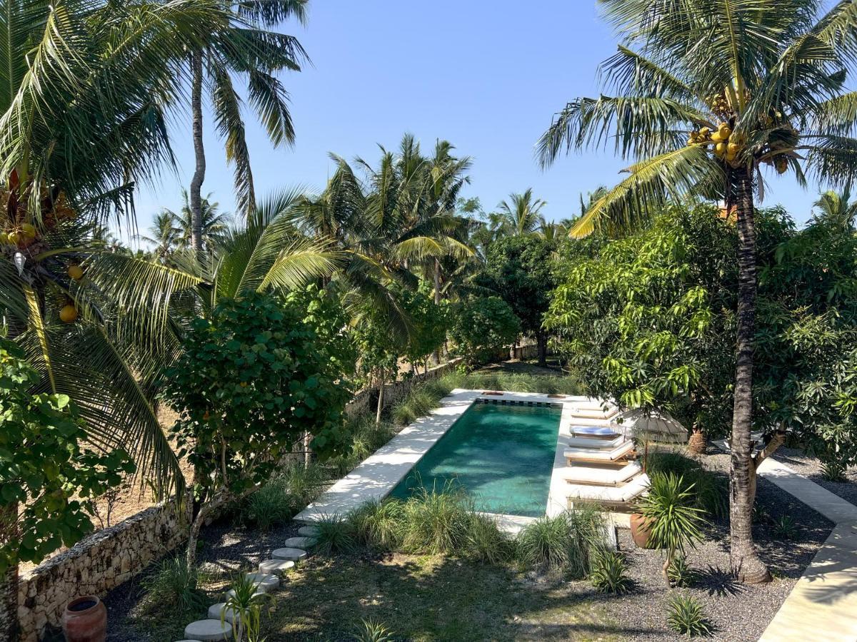 Diamond Beach Villas Tanglad Extérieur photo
